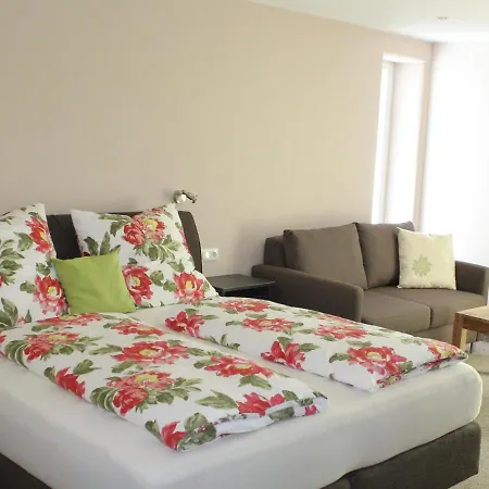 Landgasthof Winzerscheune 3*