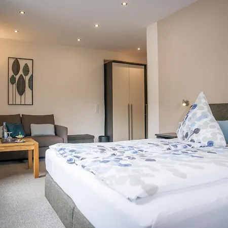 Landgasthof Winzerscheune 3* Valwig