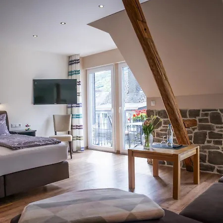 Landgasthof Winzerscheune 3* Valwig