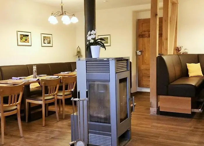 Landgasthof Winzerscheune فندق 3*