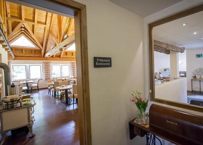 Отель Landgasthof Winzerscheune 3*