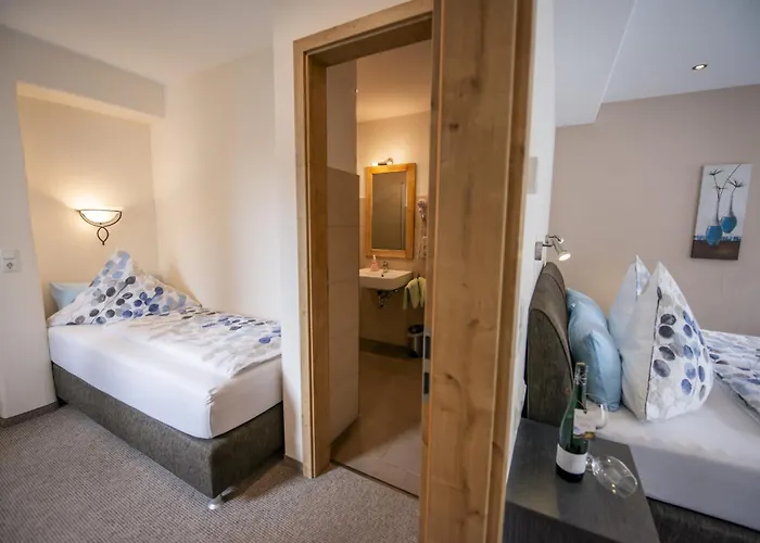 Landgasthof Winzerscheune Hotel Valwig