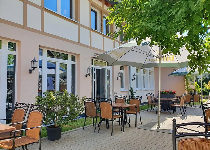 فندق Landgasthof Winzerscheune فلاويخ